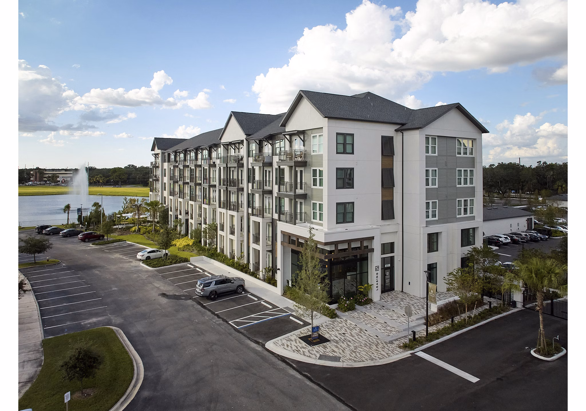 building at Novel Independence Park Apartments