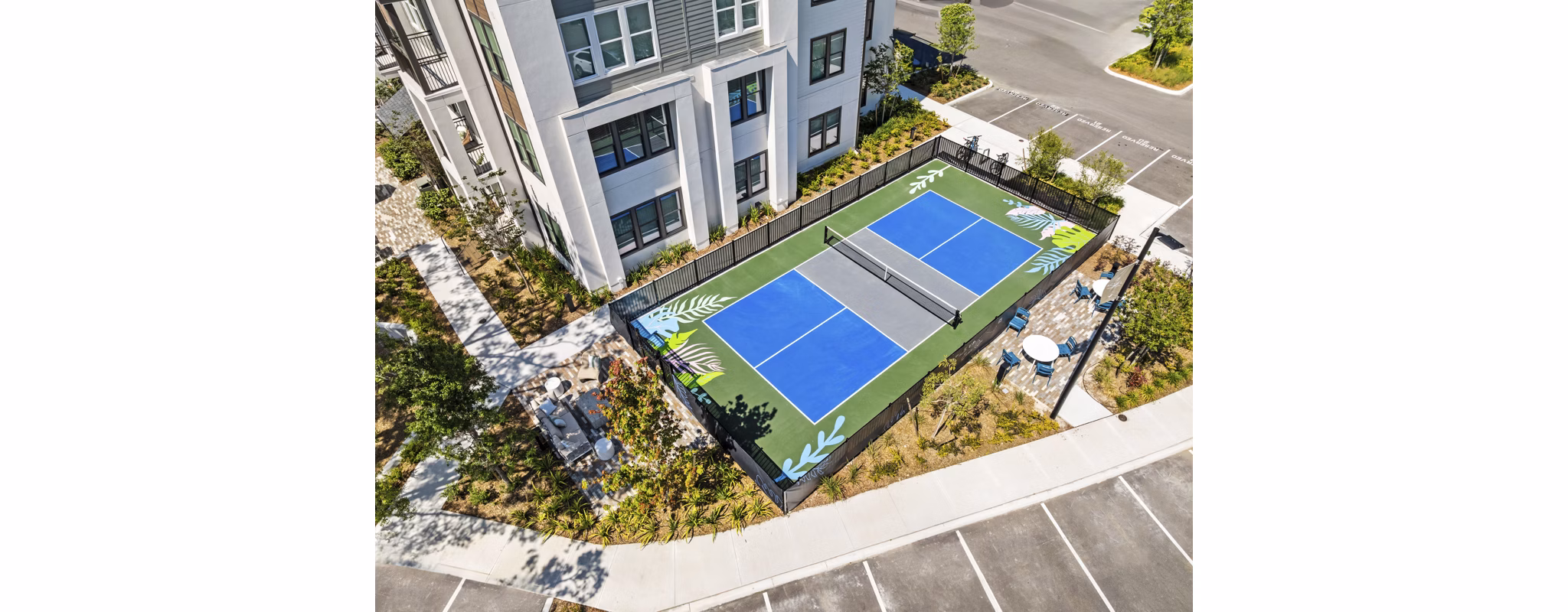 sport court at Novel Independence Park Apartments