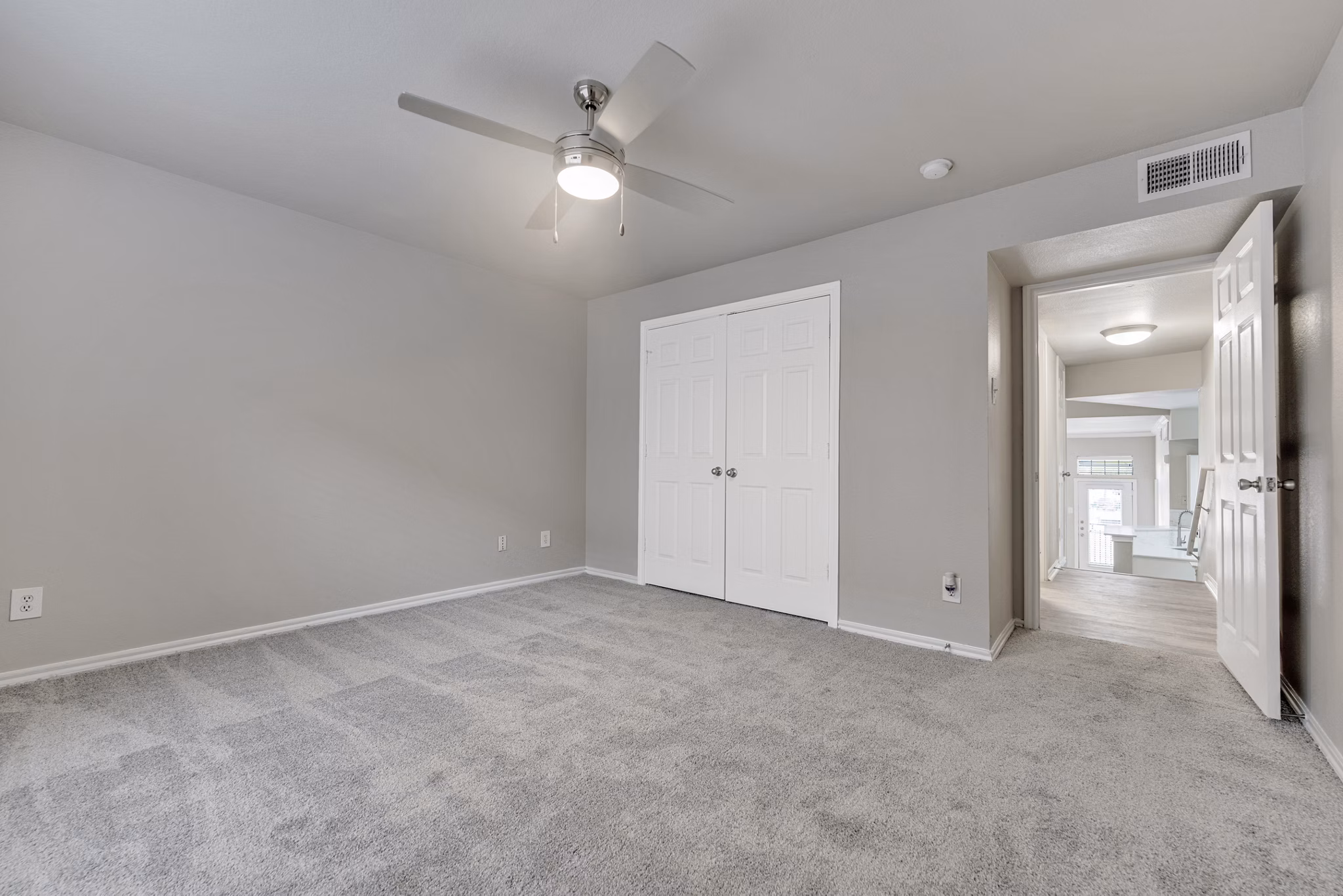 bedroom at Premier at Prestonwood Apartments