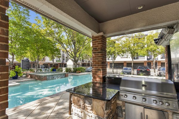 grill area at Premier at Prestonwood Apartments