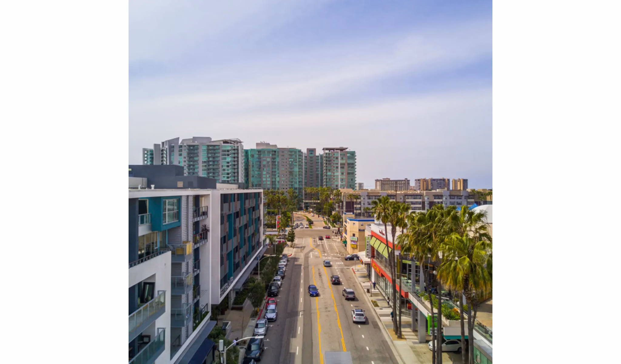 Stella Apartments: City view from luxury high-rise balcony in downtown location