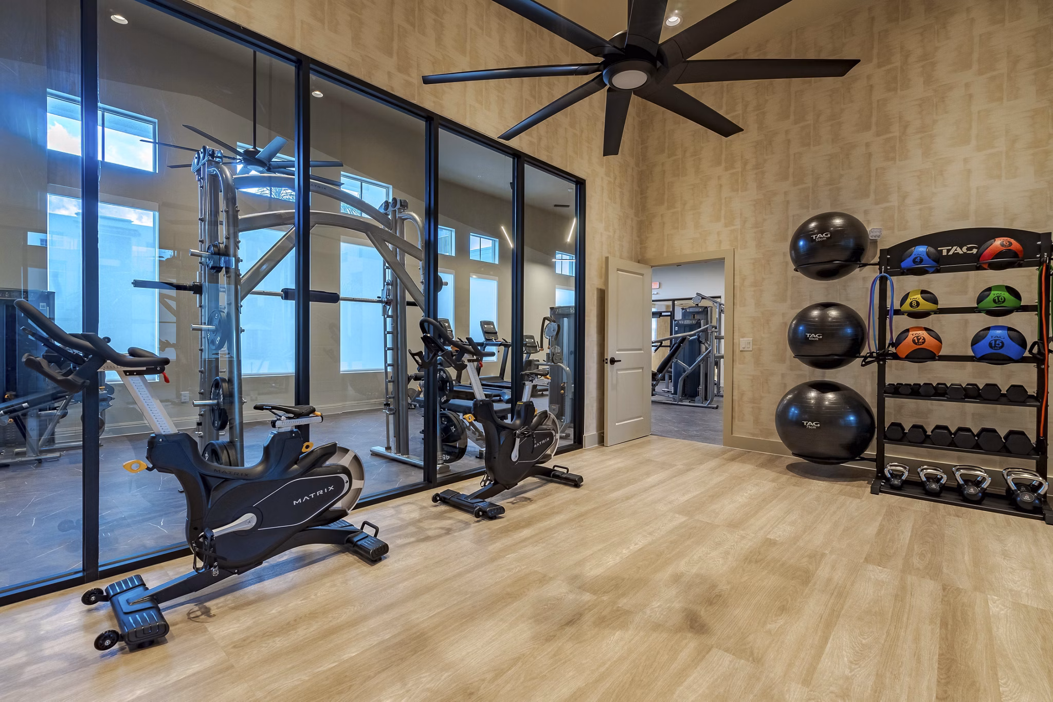 fitness center at Encore Echo Apartments 