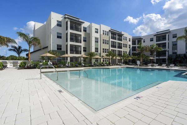 pool at Encore Echo Apartments 