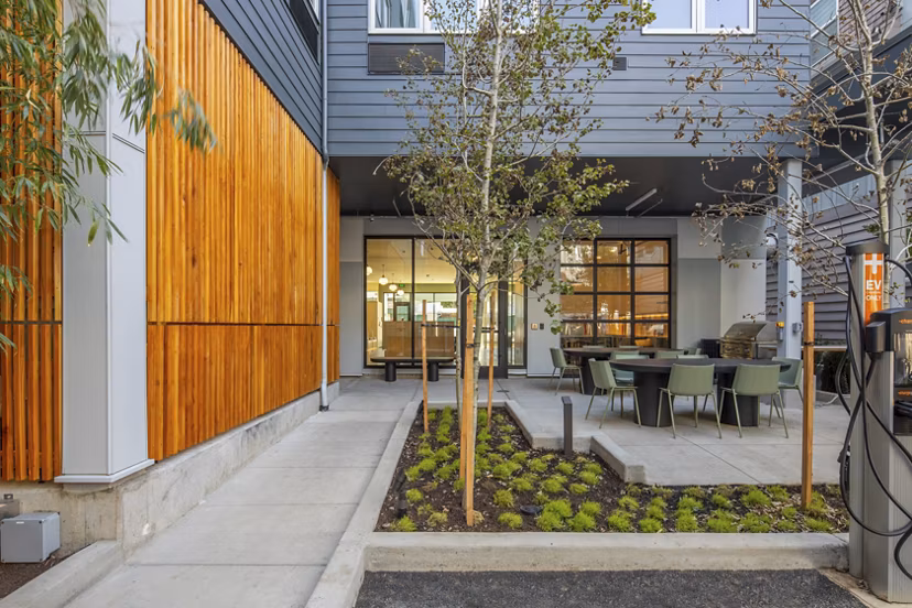 grill area at The Frankie Apartments 