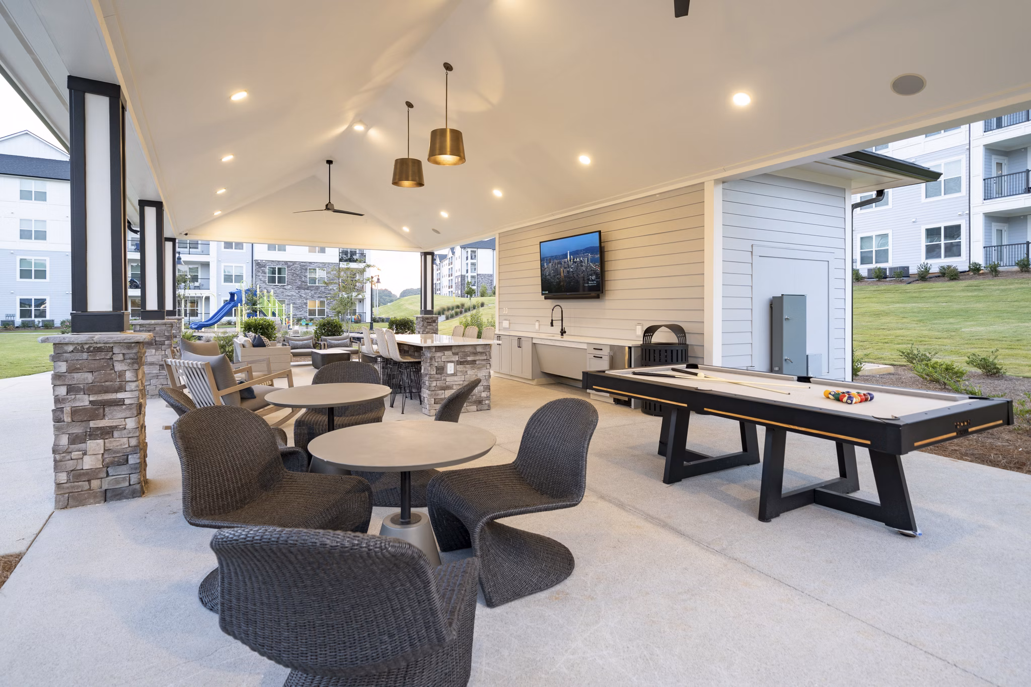 patio at The Hudson Apartments