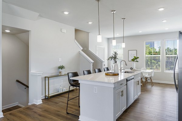 clubhouse at Sunstone Grove Apartments 