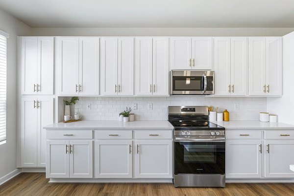 kitchen at Sunstone Grove Apartments 