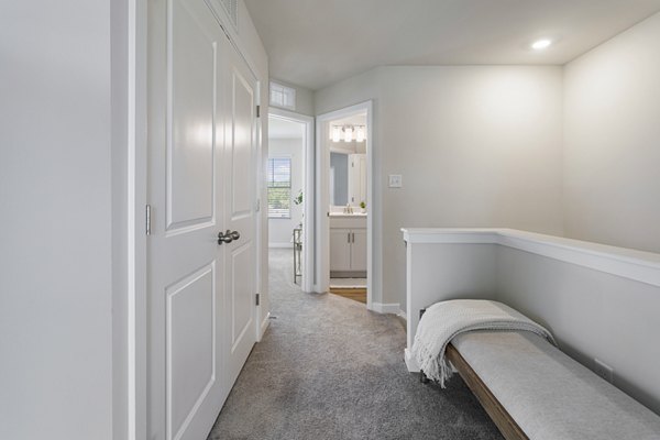 clubhouse at Sunstone Grove Apartments 