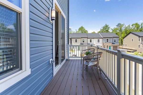 clubhouse at Sunstone Grove Apartments 