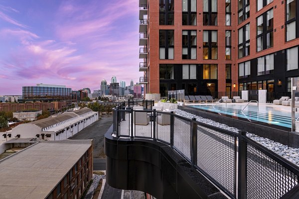 pool at Kingston Apartments 