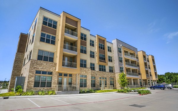 Jovie Pflugerville Apartments: Contemporary view of luxurious apartments in Pflugerville