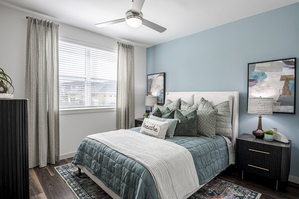 bedroom at Prose Greenbriar Apartments