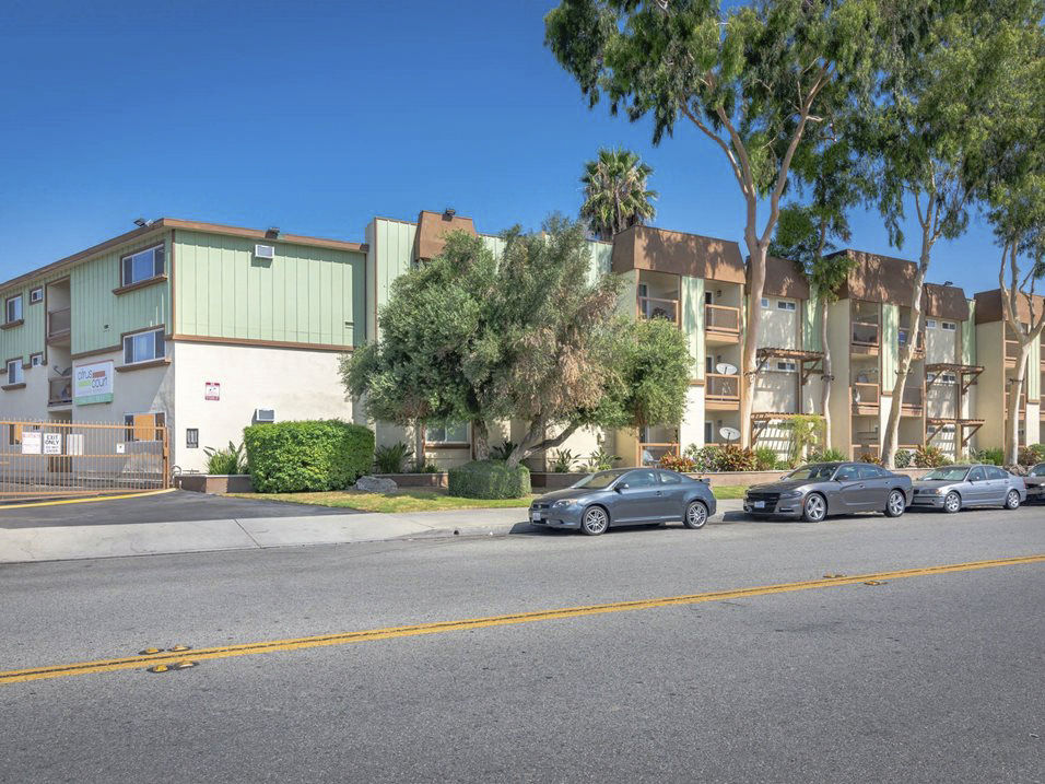 Citrus Court Whittier Ca 2 of 12