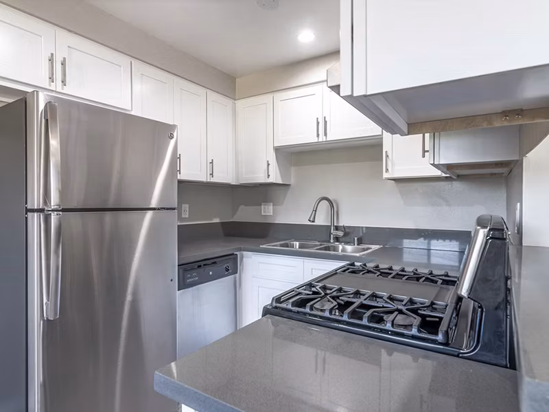 Kitchen with modern appliances at Citrus Court Apartments, Greystar luxury property