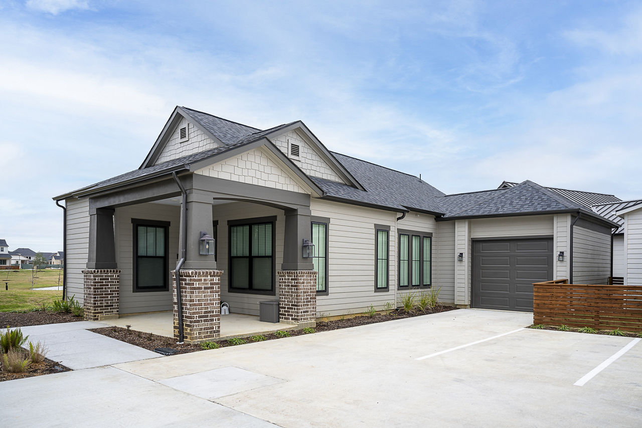 Mirella Cypress Tx 3 of 12