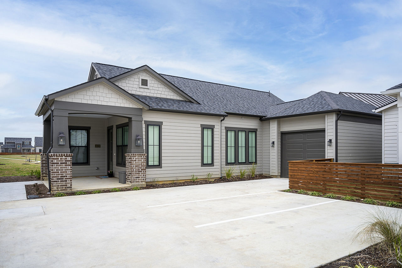 Mirella Cypress Tx 4 of 12