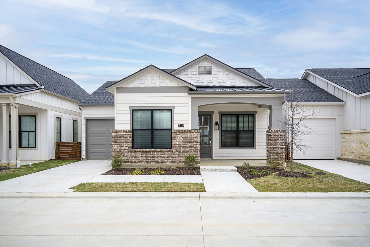 Mirella Cypress Tx 6 of 12