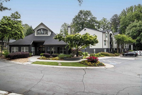 Morgan Place Apartments: Elegant of luxury apartments in sought-after neighborhood