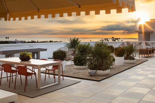 patio at Alta Oceanside Apartments