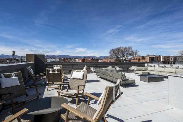 patio at The Russell Apartments
