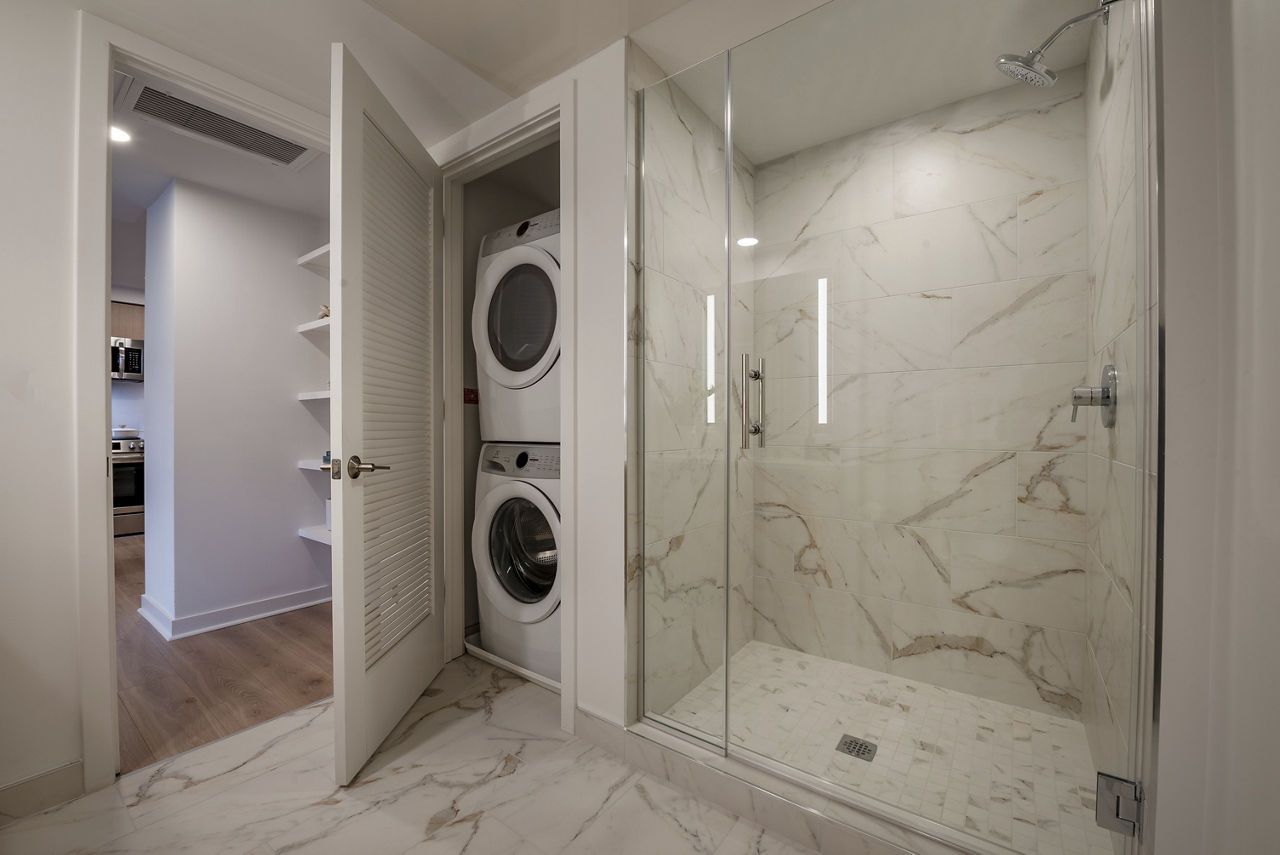 Laundry room at Annex On 12Th