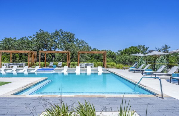 pool at Napa Oaks Apartments