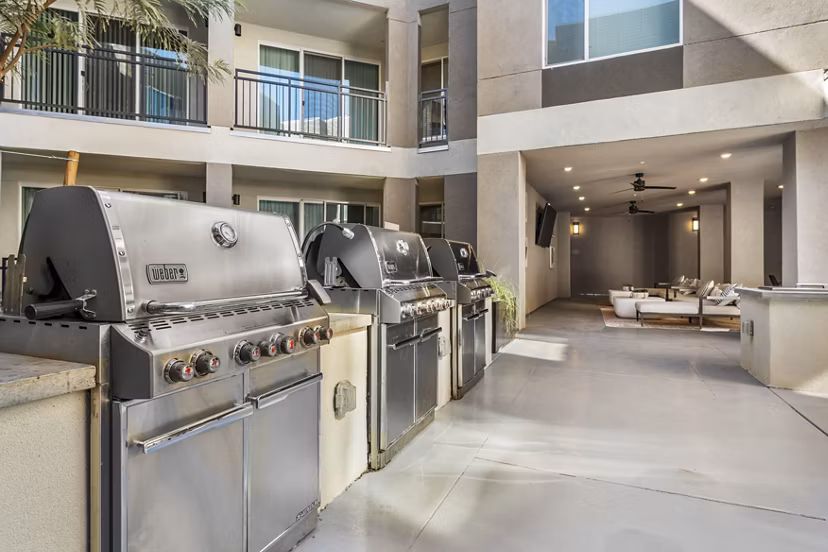 grill area at Bask Deer Valley Apartments 