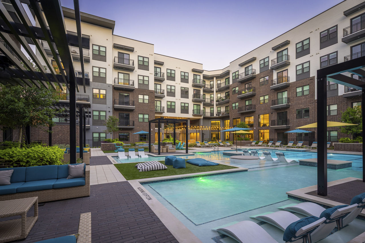 Emeline Heights A Broadstone Community Houston Tx 2 of 12