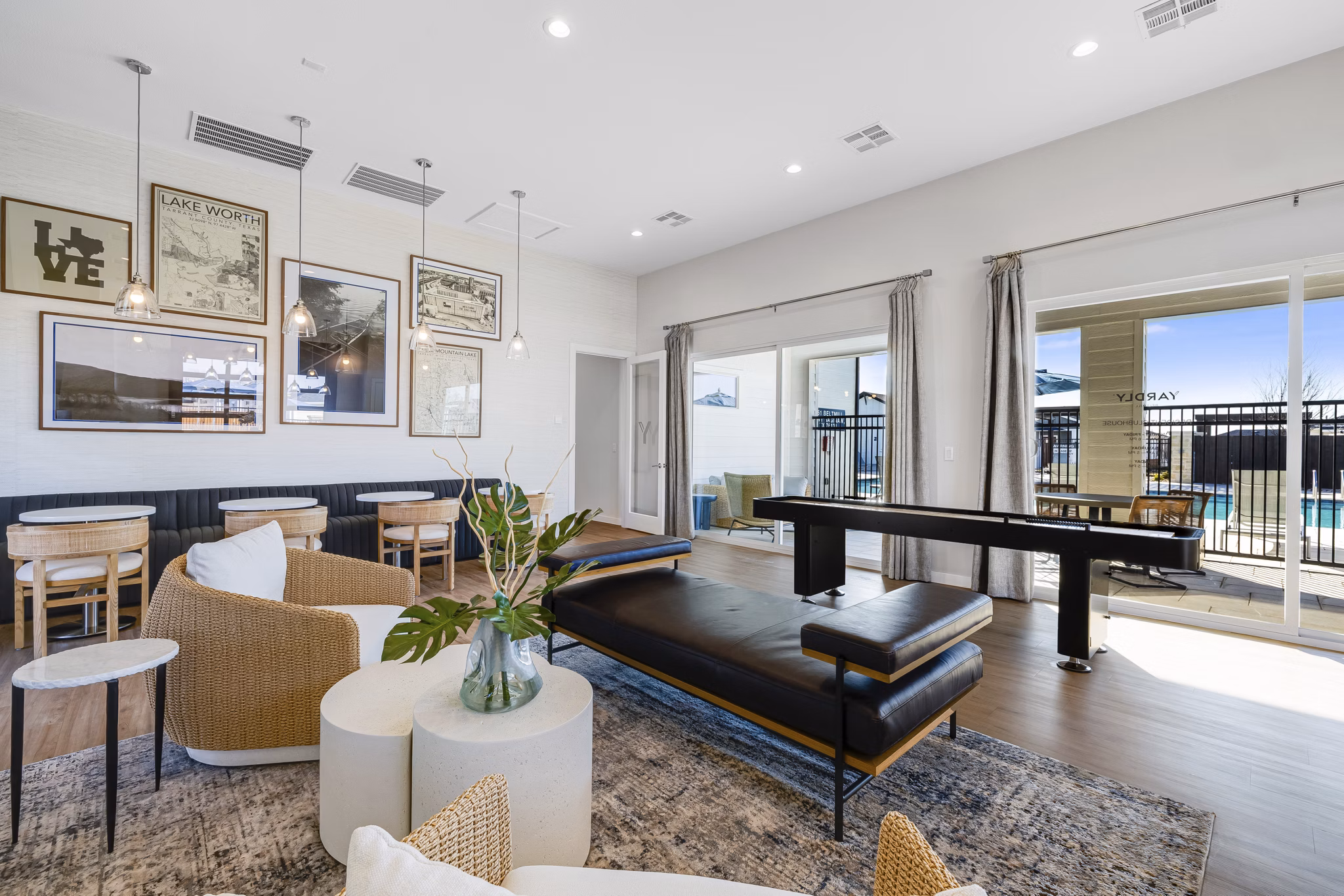 clubhouse game room at Yardly Beltmill Apartments