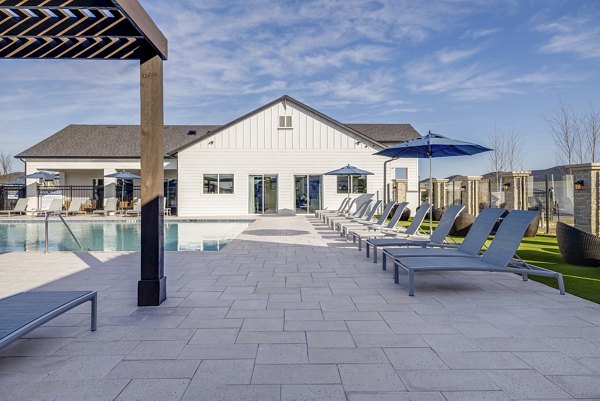 pool at Yardly Beltmill Apartments