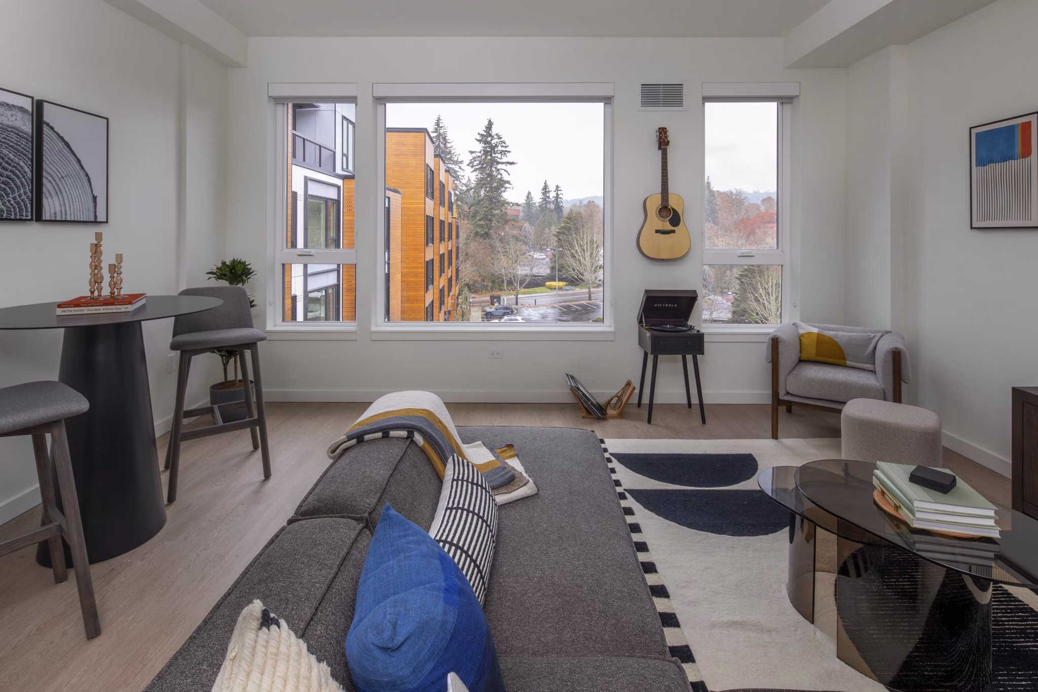living room at Willow Apartments
