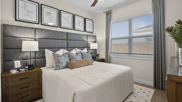 bedroom at Yardly Stoneridge Apartments