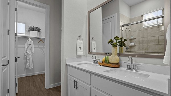 bathroom at Yardly Stoneridge Apartments