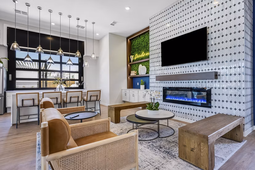 clubhouse at Yardly Stoneridge Apartments