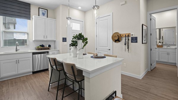 kitchen at Yardly Stoneridge Apartments