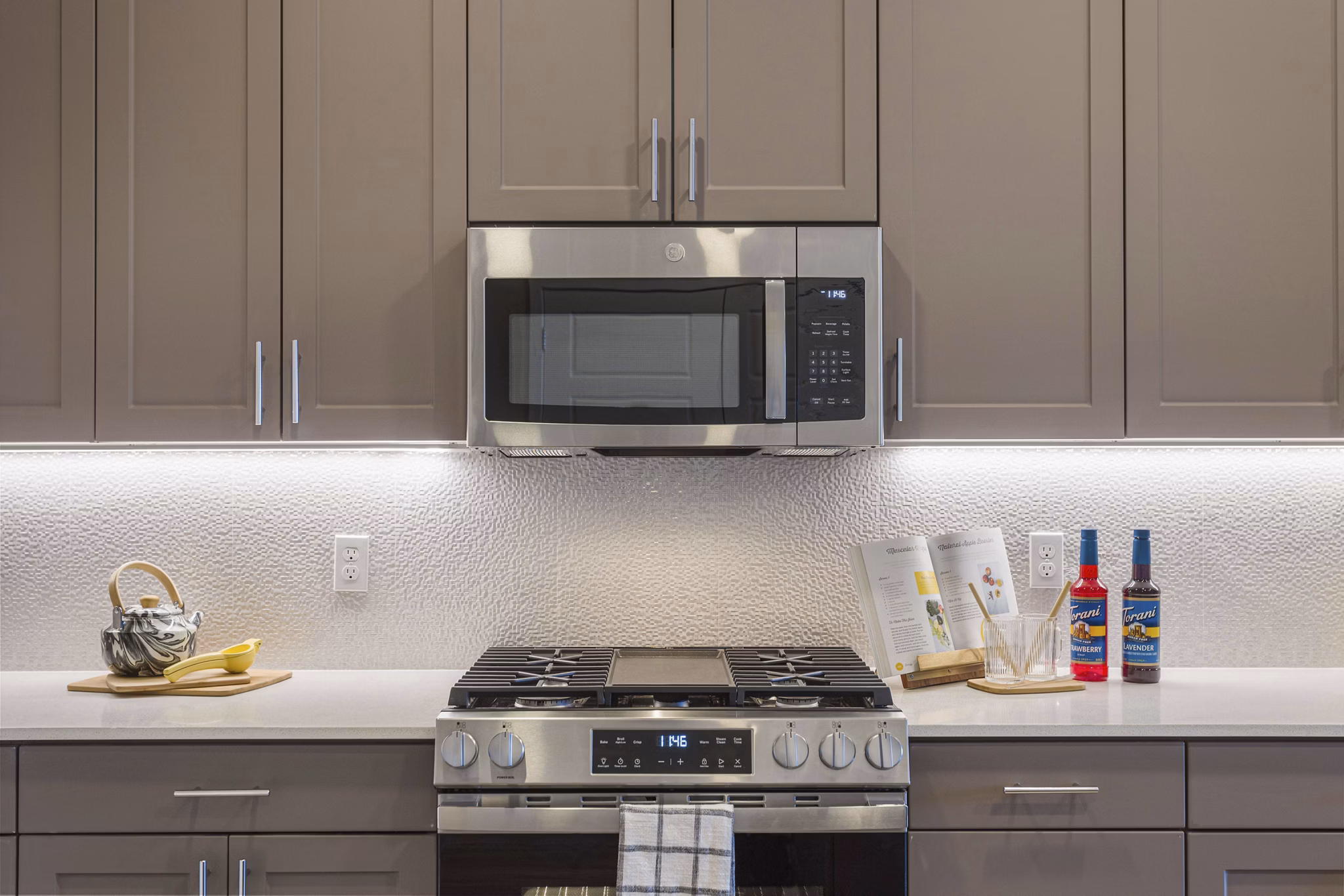 kitchen at Alta Rise Apartments