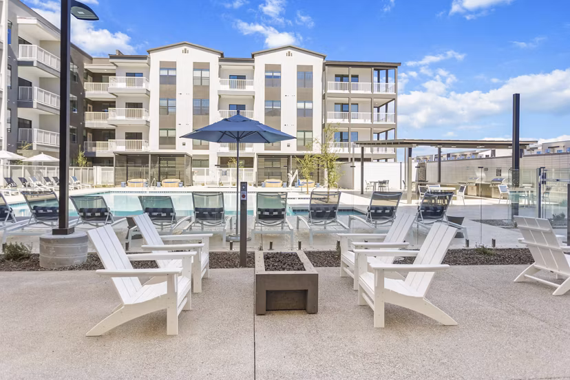 patio at Alta Rise Apartments