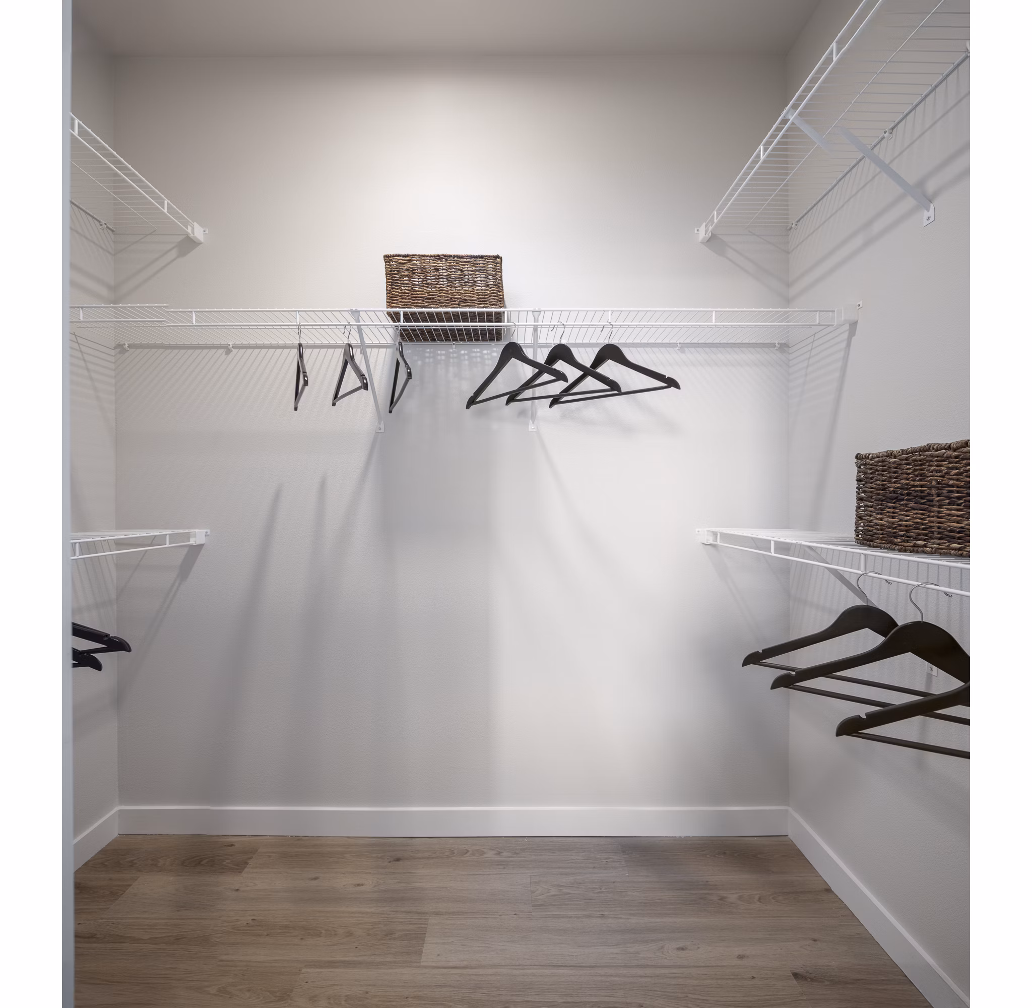 laundry facility at Broadstone Garden Oaks Apartments 