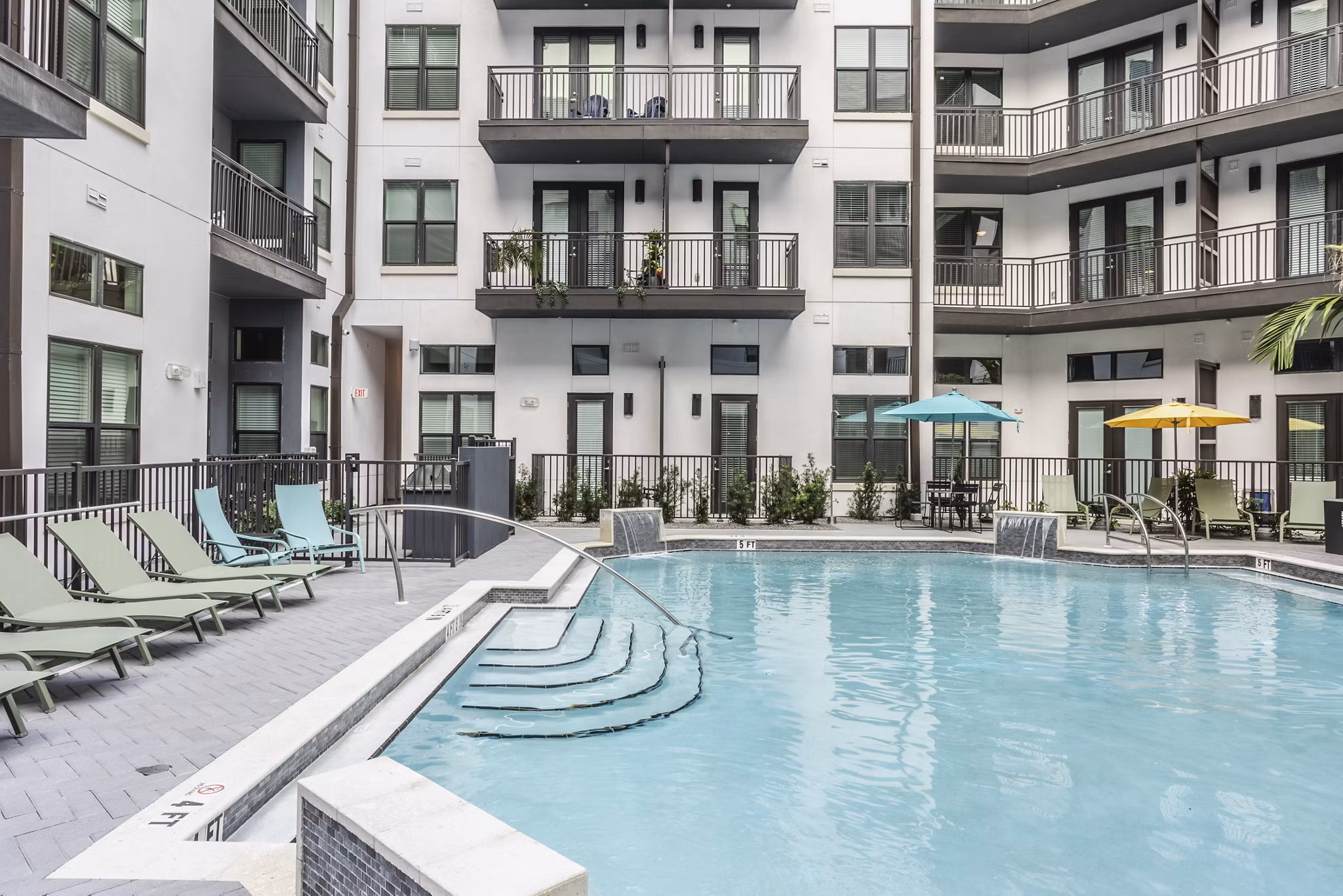 pool at Lector 85 Apartments