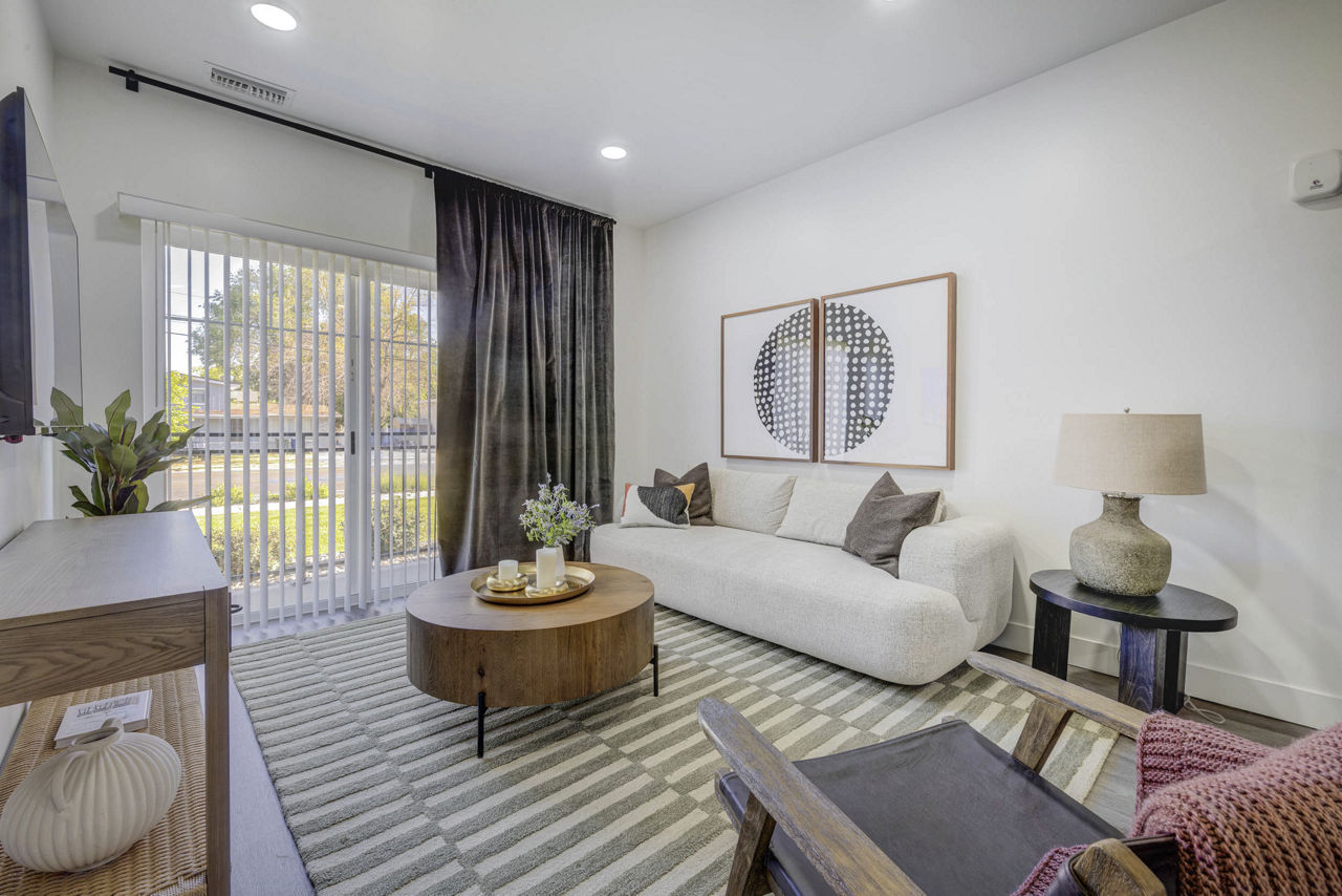 The Opal Apartments 21 of 27