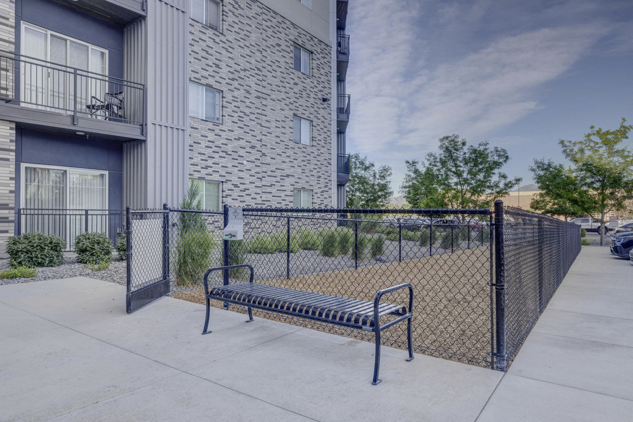 Grill area at The Opal Apartments (3 of 3)