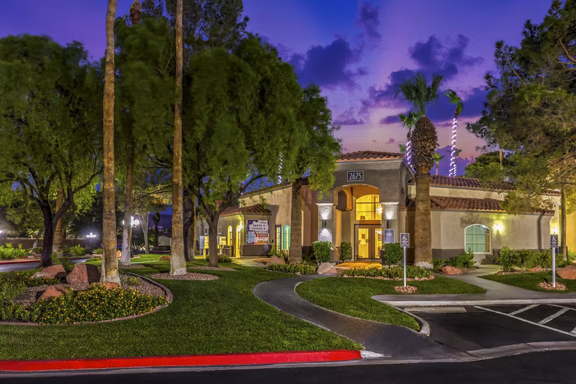 Clubhouse with cozy seating and modern fixtures at Parkway Townhomes Apartments