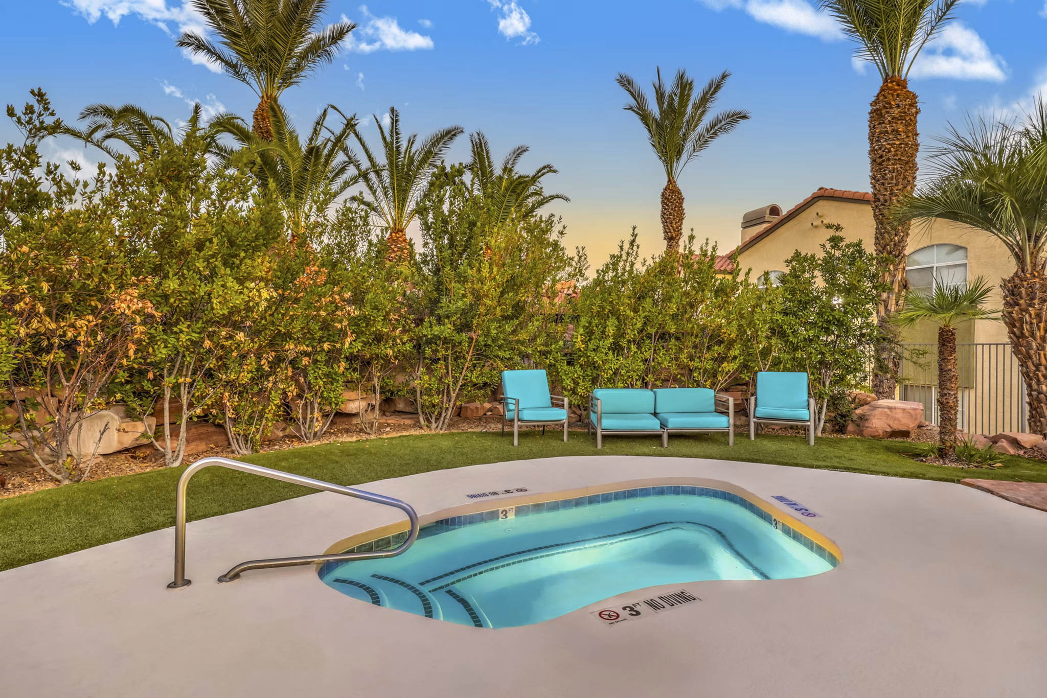 Jacuzzi with serene views at Parkway Townhomes