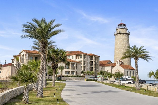 Lighthouse Pointe Apartments: Coastal luxury apartments with ocean views in scenic San Diego