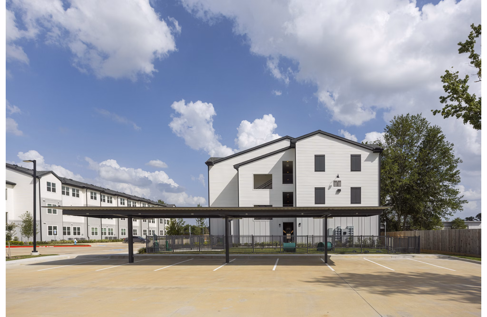 building/exterior at Prose Sterling Apartments