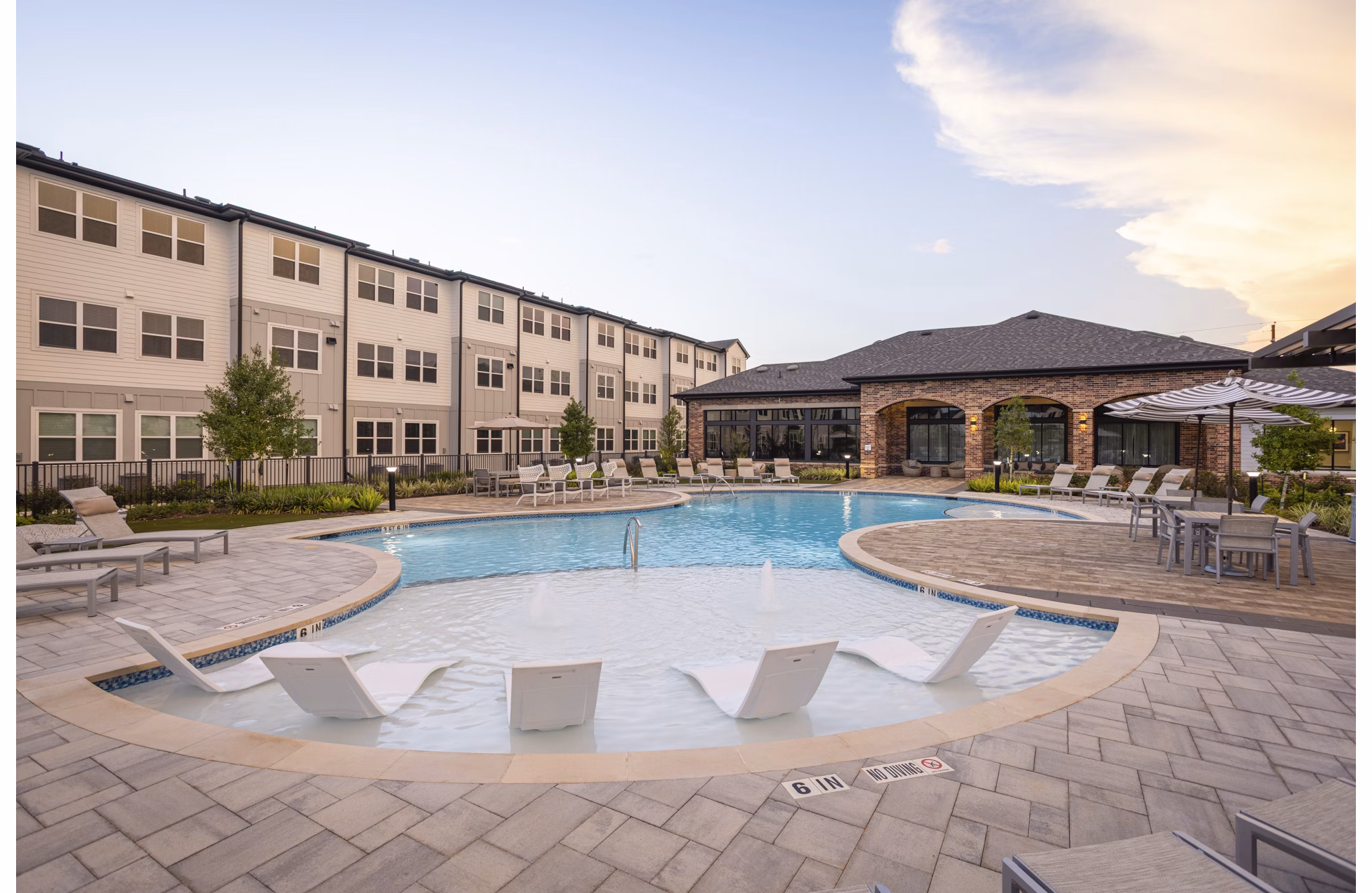 pool at Prose Sterling Apartments