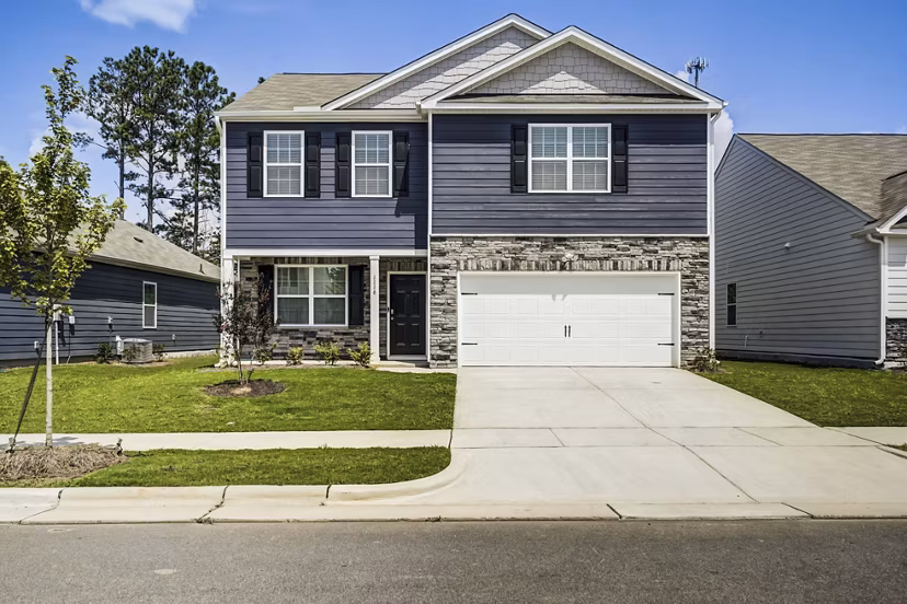 Summerwell Harmony: Contemporary luxury apartment in tranquil setting