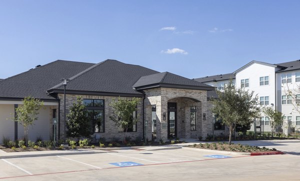 building at Prose Thunder Rock Apartments