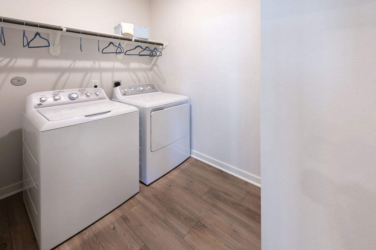 Laundry room at Skymor Cypress