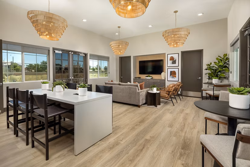 dining room at Sagewind Ranch Apartments